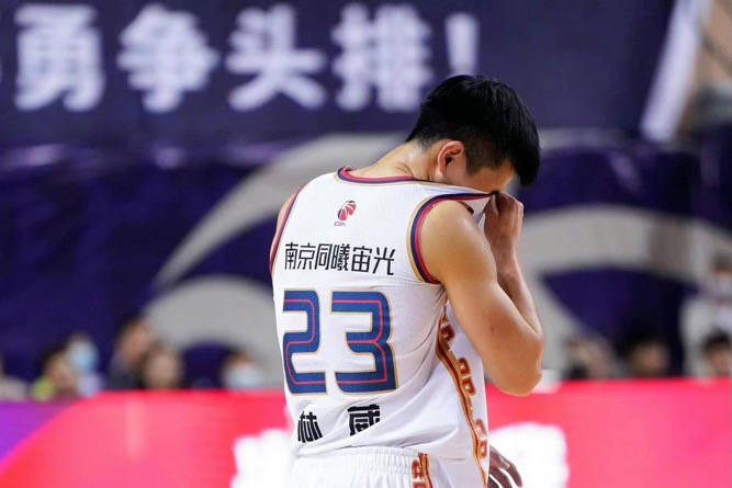 NBA选秀落选！媒体人：林葳的NBL潜在下家有凤凰、子弹和坎斯大班的简单介绍