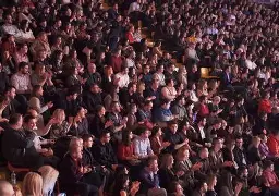 ANBO 体育网站-关于真刀真枪，欧预赛对抗赛火爆上演，观众掌声阵阵的信息